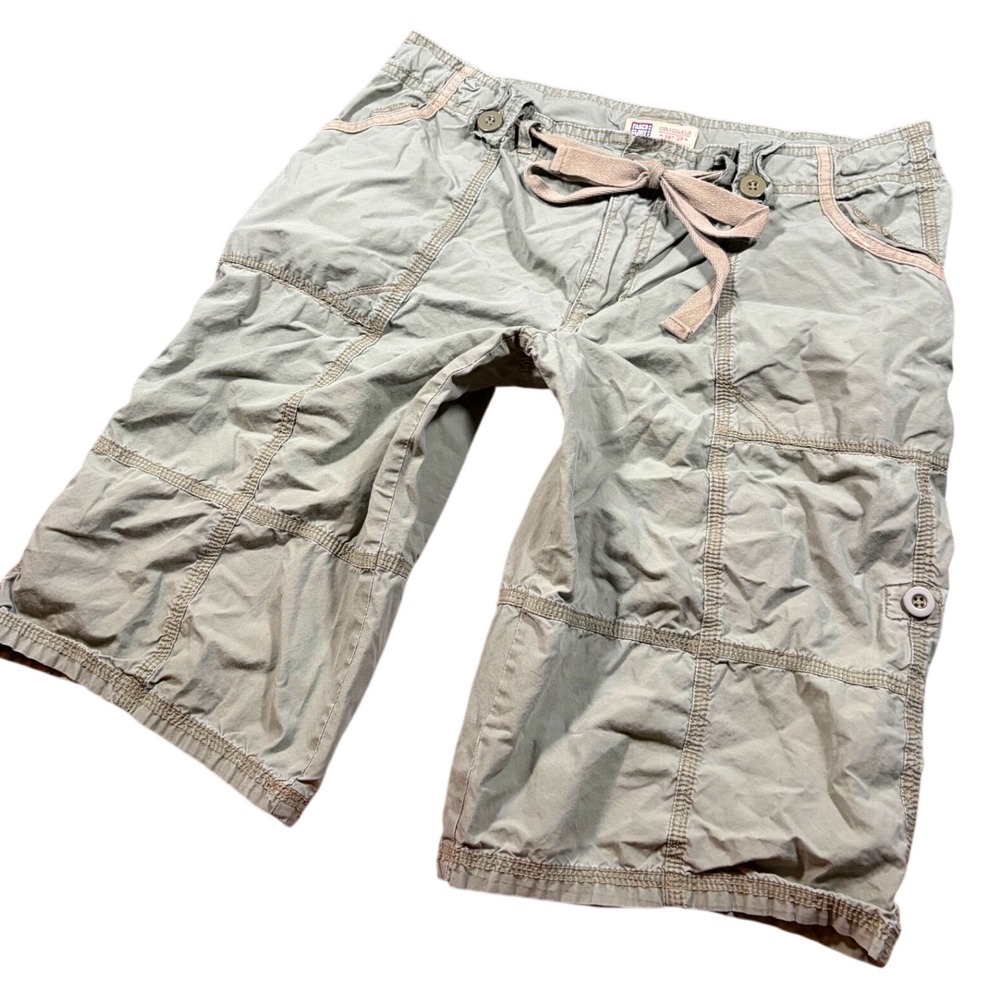 Y2K Low Rise Capri Jorts Olive Green Cargo Bermuda Shorts Size 10 Cotton